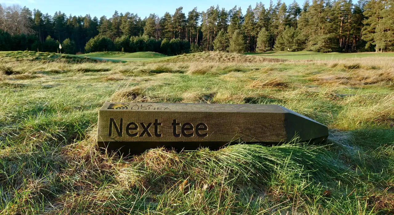 Golfa klubs Viesturi Latvijā, Next Tee